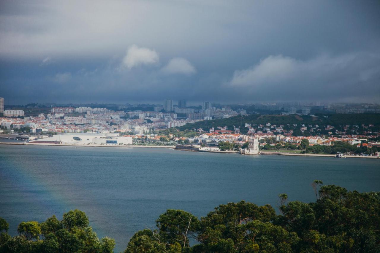 مبيت وإفطار كاباريكا Ola Belem! Cozy Windmill, Stunning Views To Lisboa المظهر الخارجي الصورة