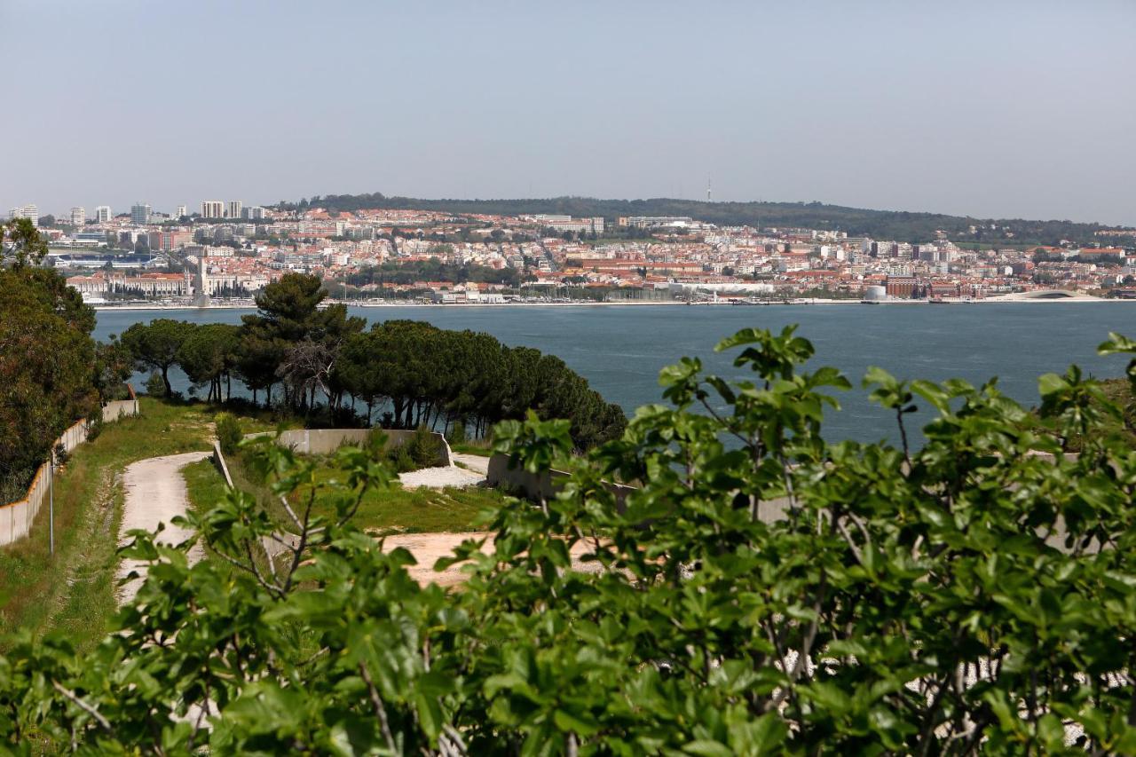 مبيت وإفطار كاباريكا Ola Belem! Cozy Windmill, Stunning Views To Lisboa المظهر الخارجي الصورة
